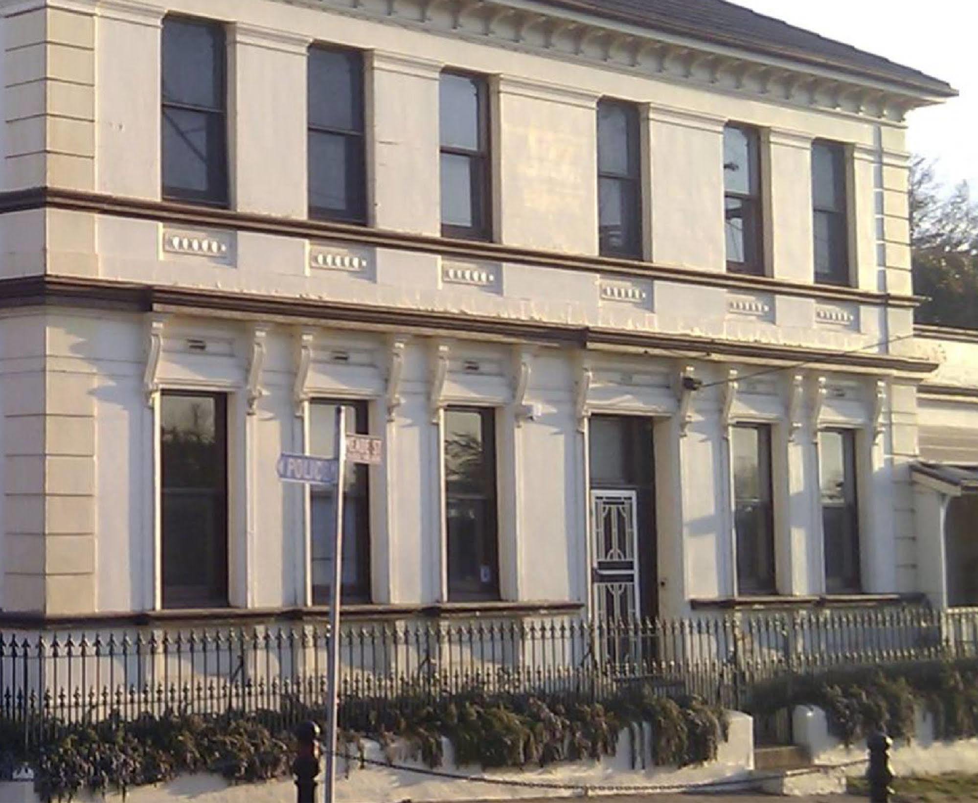 The Bank Guesthouse Glen Innes Dış mekan fotoğraf
