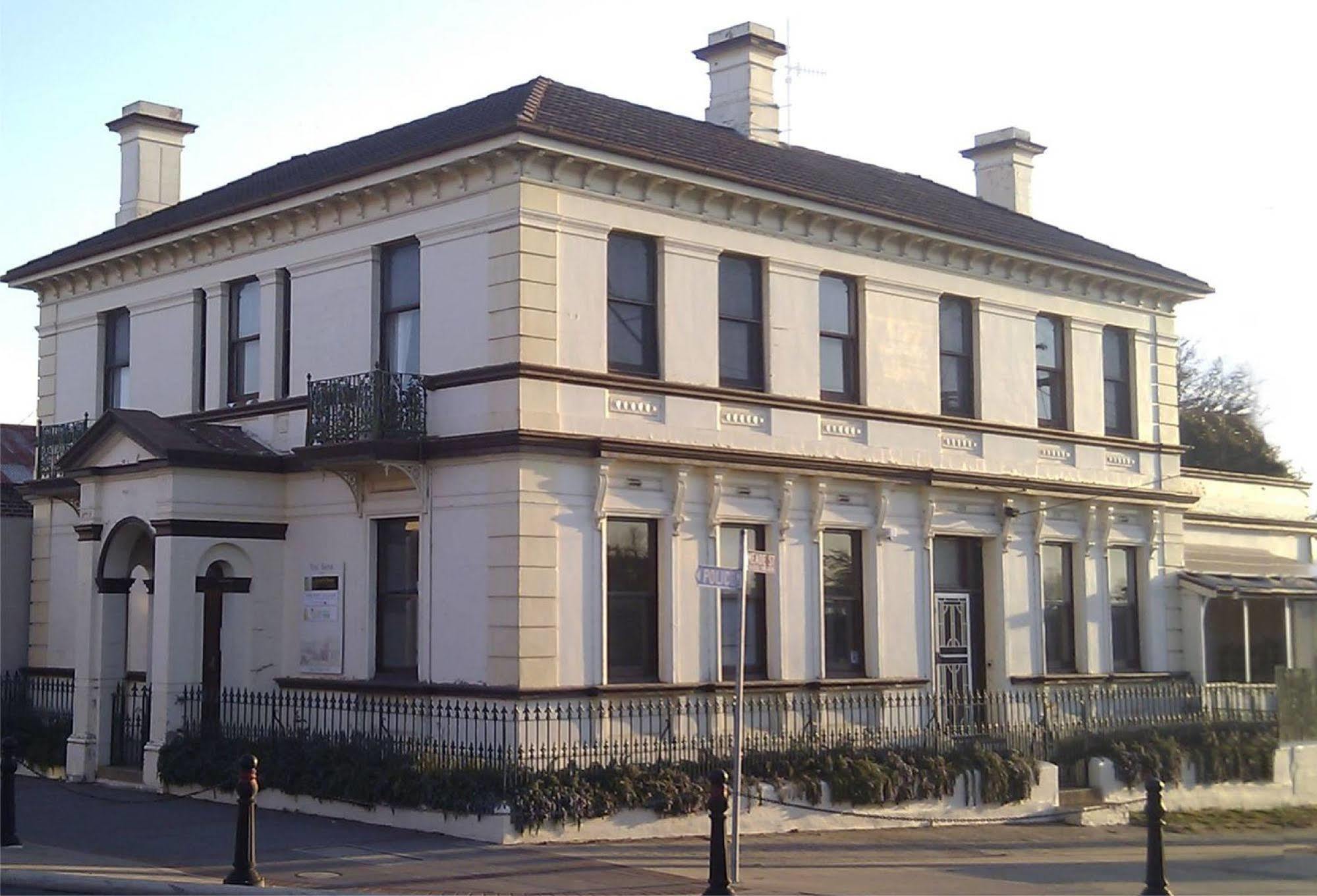 The Bank Guesthouse Glen Innes Dış mekan fotoğraf